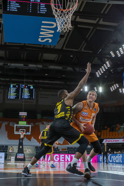 我可以帮你 我可以帮你